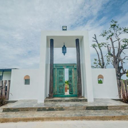 Mae On Village Resort Roi Et Exteriör bild