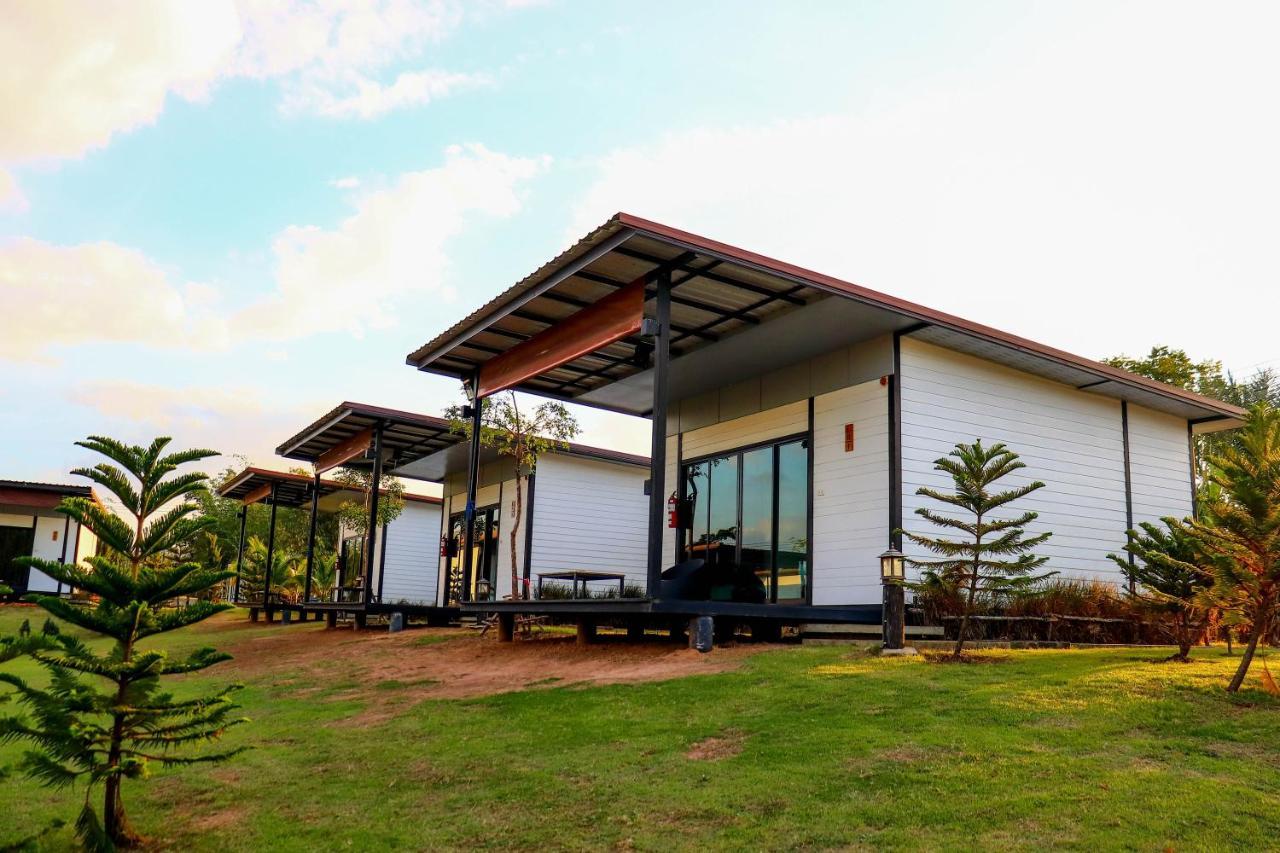 Mae On Village Resort Roi Et Exteriör bild