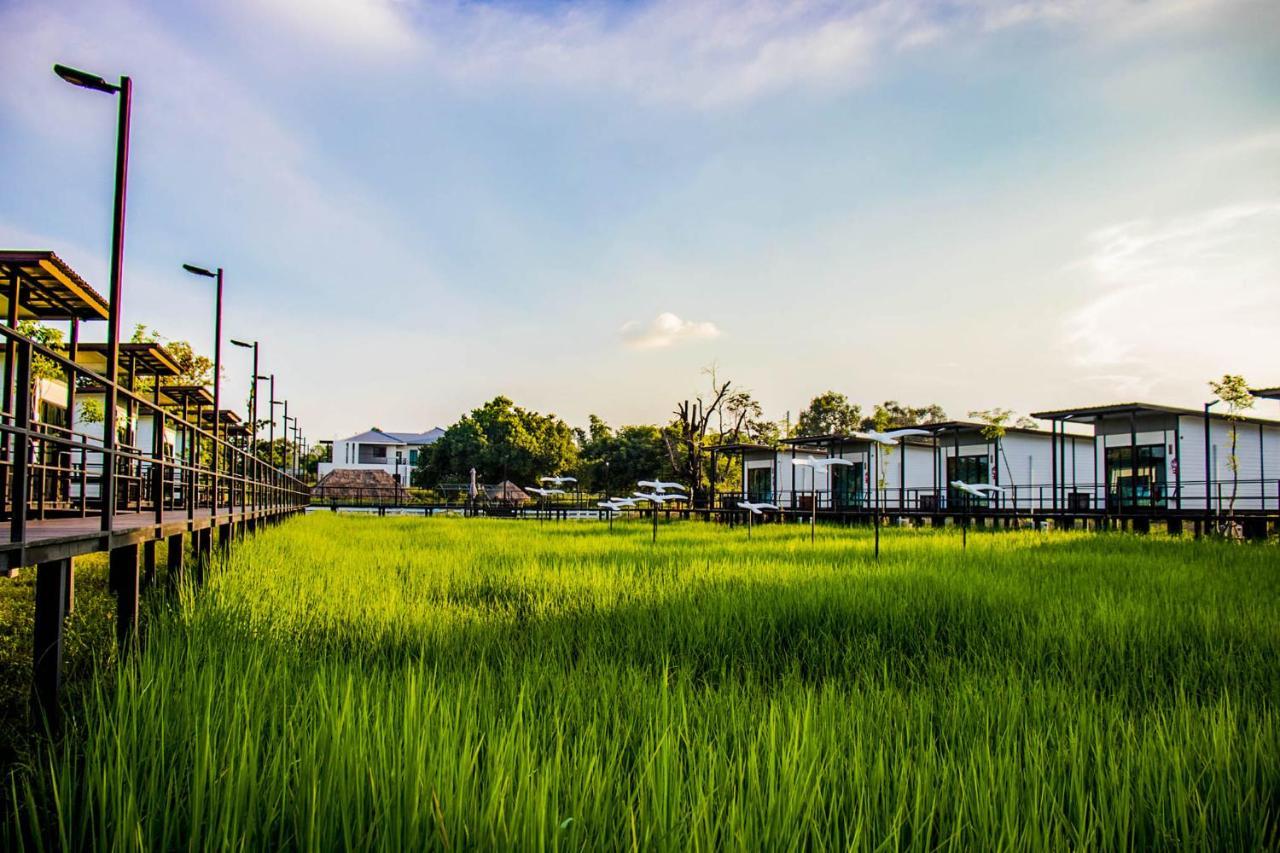 Mae On Village Resort Roi Et Exteriör bild