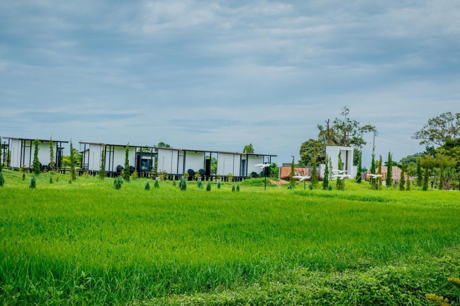 Mae On Village Resort Roi Et Exteriör bild